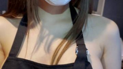 FC2-PPV-2526821 - 그녀의 꿈을 쫓는 가슴 큰 카페 점원을 지원합니다.  - - 알몸 앞치마 질내 사정